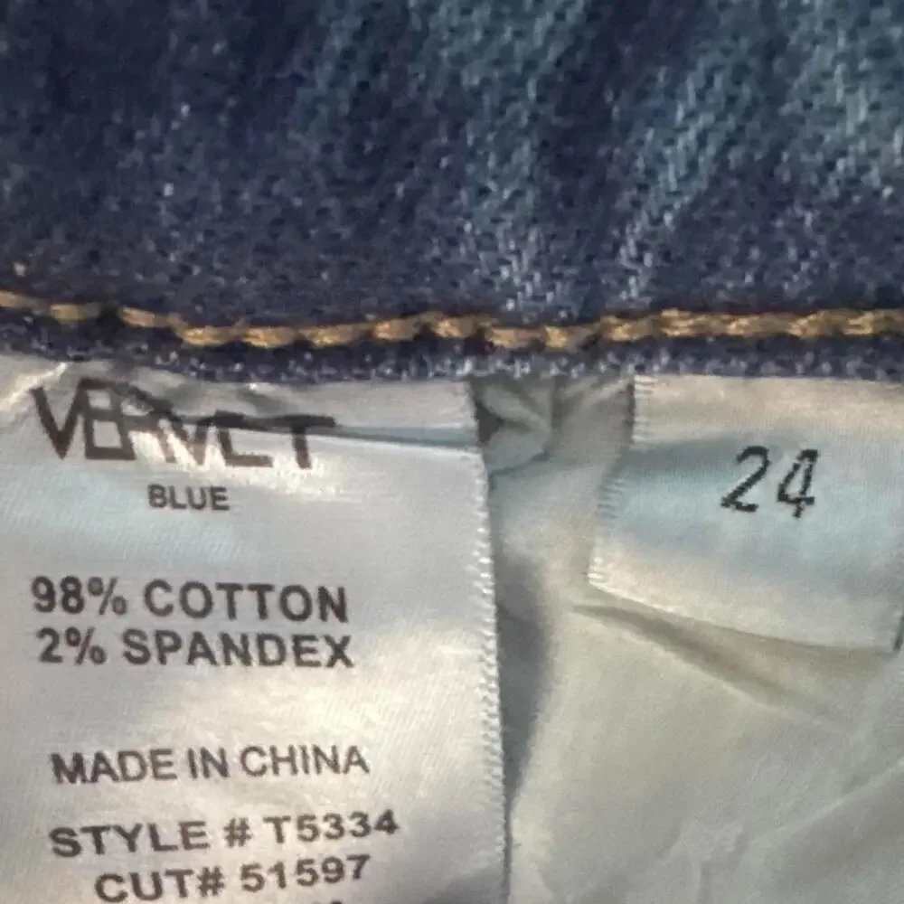 Vervet blue distressed